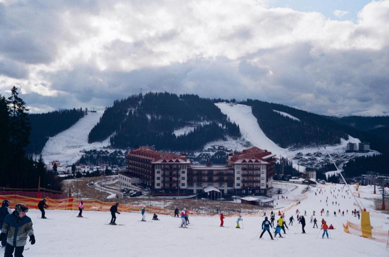 Hotel Osher Bukovel Eksteriør billede